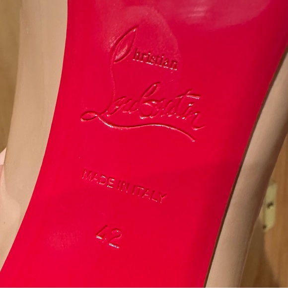 Christian Louboutin Nude Heels - Picture 6 of 6